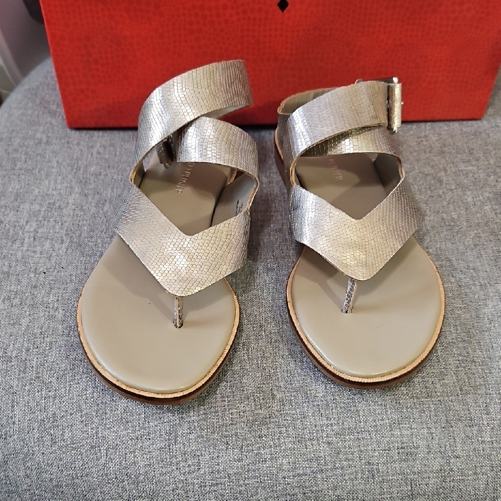 Donald J. Pliner Metallic Silver Lizard Print Crisscross Toe-Post Sandals New - Picture 2 of 12